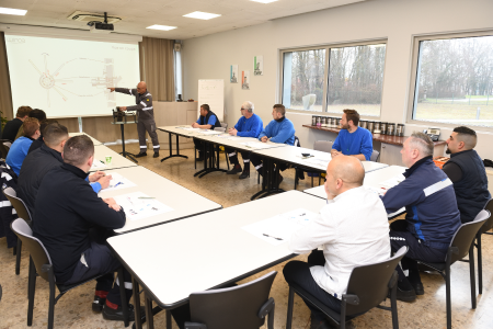 bg-abraziva-konferfence Delete image bg-abraziva-konferf