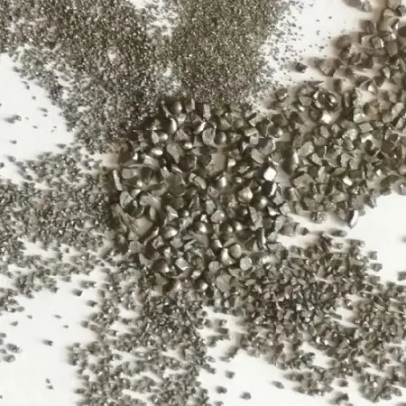 Litinové tryskací materiály